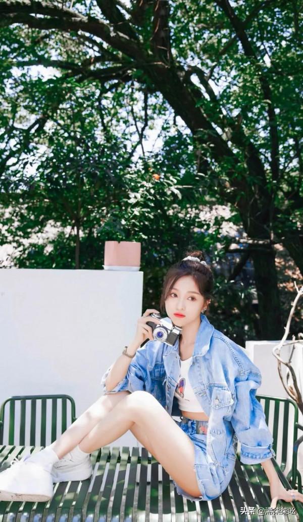 50張吳宣儀高畫質手機桌布,喜歡火箭少女的拿走把 50張吳宣儀高畫質手機桌布,喜歡火箭少女的拿走把