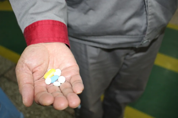 艾與愛 | 98.2%背後…… 艾與愛 | 98.2%背後……