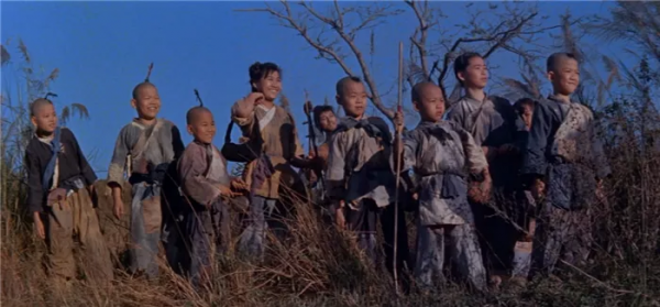 《大醉俠》幕後故事：邵逸夫差點燒掉樣片，成龍在裡面跑龍套