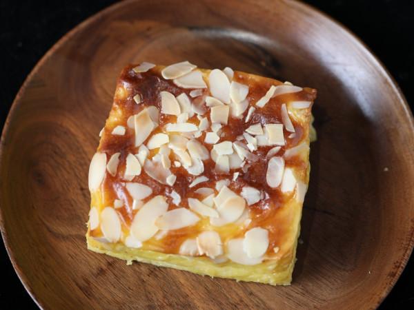 火遍街頭的「巖燒乳酪」靠擺地攤日進萬元,教你復刻同款配方 火遍街頭的「巖燒乳酪」靠擺地攤日進萬元,教你復刻同款配方