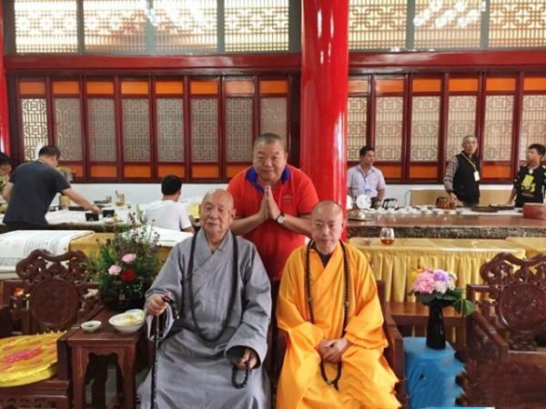 臧天朔最後的時光:話越來越少,患癌後不願朋友來探望 臧天朔最後的時光:話越來越少,患癌後不願朋友來探望