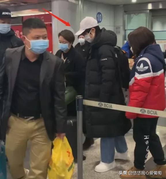 央視跨年晚會嘉賓名單疑似曝光,匯聚老中青三代流量,資訊量超多 央視跨年晚會嘉賓名單疑似曝光,匯聚老中青三代流量,資訊量超多