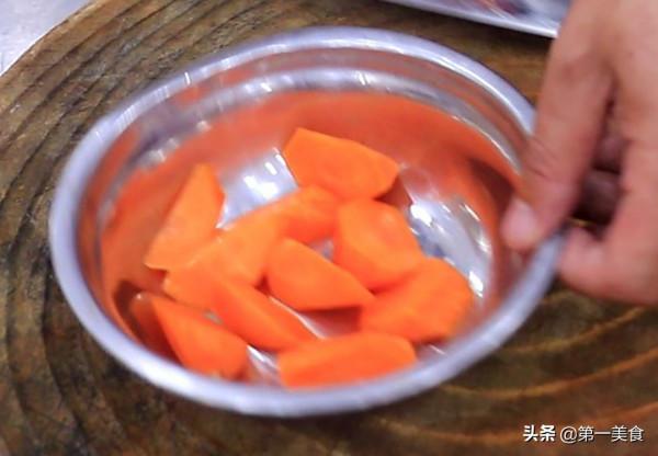 燉牛肉需要先焯水嗎，廚師長介紹詳細步驟，鮮嫩入味，湯汁鮮美