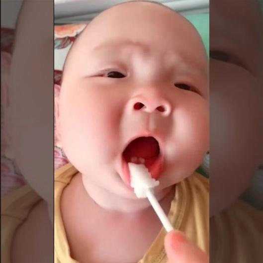 寶寶什麼時候出牙？出牙順序、表現和護理方法是什麼？一文說清