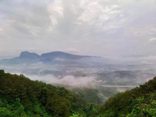 神奇靈山與鍋叾茶