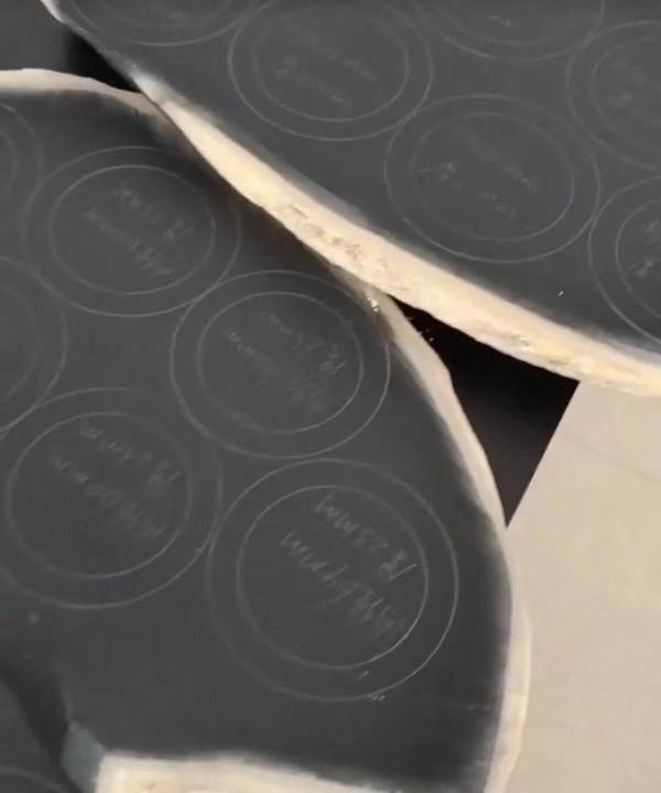 黑羊脂之稱的墨玉