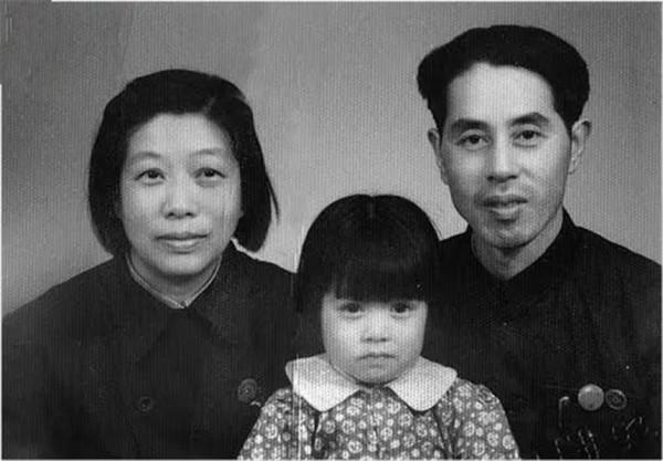 1954年吳晗重寫《朱元璋傳》，毛主席看後囑咐：要把朱元璋寫好點