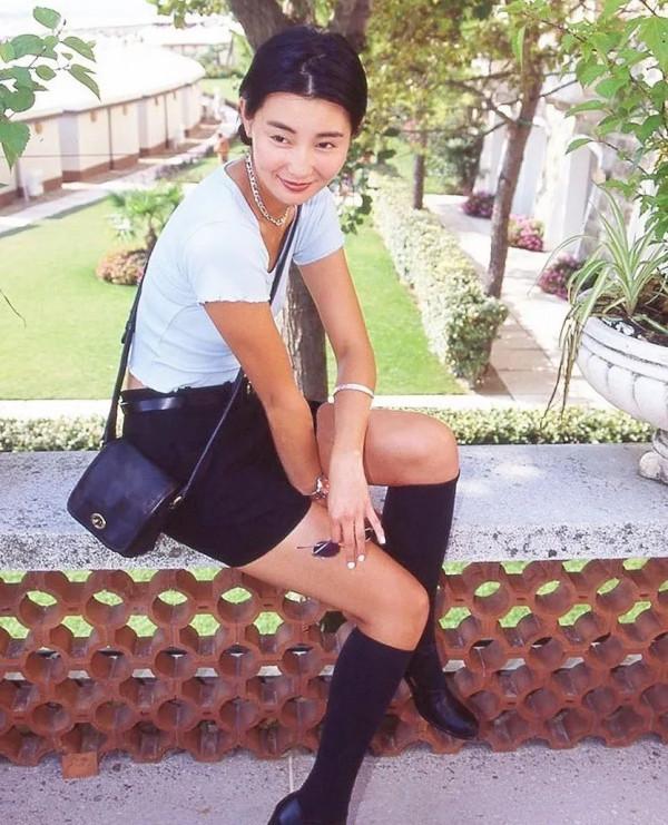 講真的|90年代的港風穿搭,今天看起來真時髦啊 講真的|90年代的港風穿搭,今天看起來真時髦啊