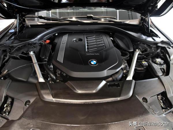 6缸機油耗7.9L，原裝進口德系旗艦，配置豪華，實拍寶馬7系