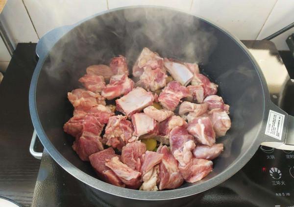 大年初一吃哪道菜,寓意好?大廚:就吃這4道,寓意吉祥實惠又好吃 大年初一吃哪道菜,寓意好?大廚:就吃這4道,寓意吉祥實惠又好吃