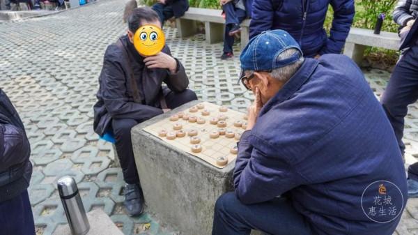 在他們生活的世界裡是什麼樣的？