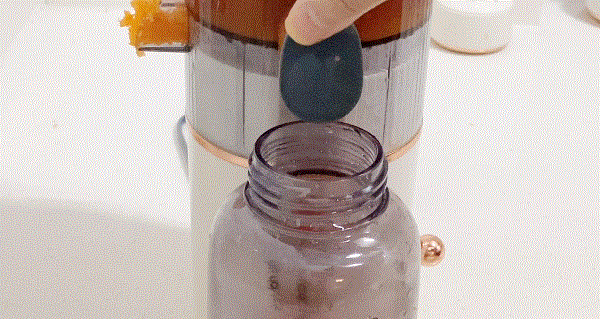 不花冤枉錢，從收納到廚具，12款超實用的廚房平價好物推薦