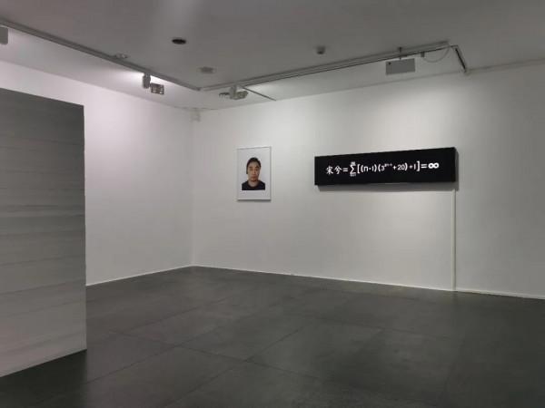 面對新一輪防控，用什麼姿勢看藝術？| 藝術栗子