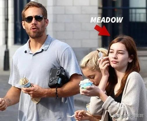 永遠的“速激”家族兄弟！保羅去世8年後，範迪塞爾送他女兒出嫁