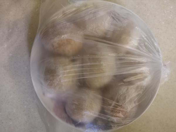 家庭懶人醃雞蛋的方法，適合新手學，28天個個流油起沙，鹹香入味