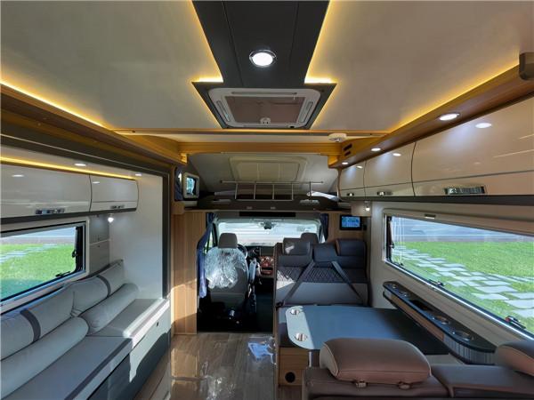 41&period;49W最具價效比國六依維柯房車，新吉奧雲遊系列側拓展