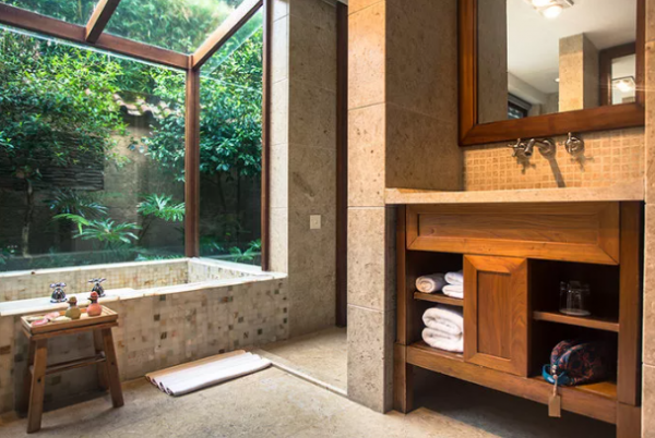 藏在森林的高逼格度假去處，國內少有的懸崖溫泉，老廣：值得去