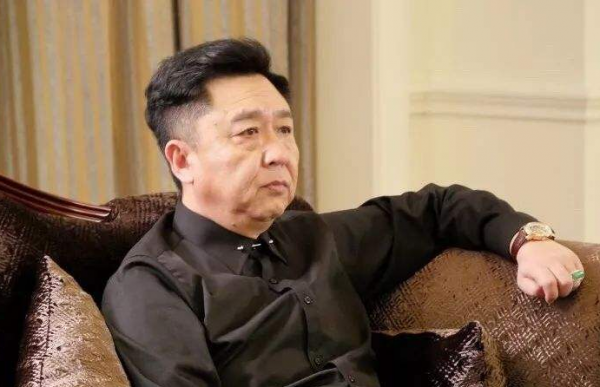 白慧明嫁大10歲于謙：獨自撐起一個家，她的堅強郭德綱看了都心疼