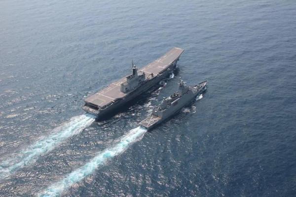 &OpenCurlyDoubleQuote;差克里&CenterDot;納呂貝特&rdquo;號航空母艦圖集（70圖）