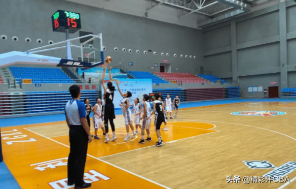 女版姚明又長高了,14歲2米27,鞏曉彬開小灶,未來有望稱霸亞洲 女版姚明又長高了,14歲2米27,鞏曉彬開小灶,未來有望稱霸亞洲