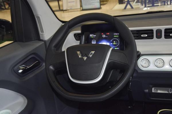 高顏值的設計+2.88萬元起售價，五菱宏光MINI EV值得入手嗎？