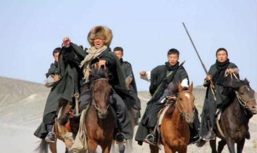 我國第一顆原子彈爆炸前，試驗場發生絕密戰鬥，後被改編成電影