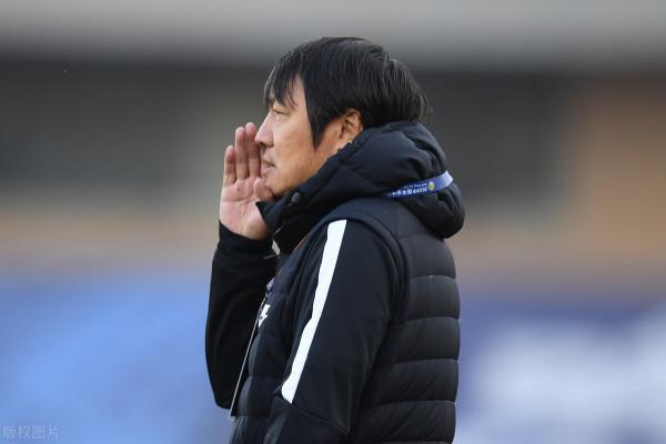 中超轉會:武漢三鎮300萬歐籤斯坦丘,謝峰補充北京國安教練團隊 中超轉會:武漢三鎮300萬歐籤斯坦丘,謝峰補充北京國安教練團隊