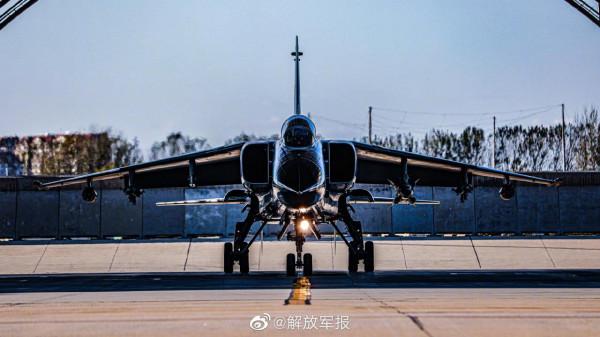 超養眼！戰機訓練美圖來了