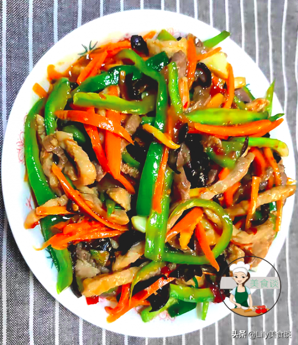 胡蘿蔔和它一起炒,鮮香營養開胃,隔三岔五給孩子做,一盤不夠吃 胡蘿蔔和它一起炒,鮮香營養開胃,隔三岔五給孩子做,一盤不夠吃