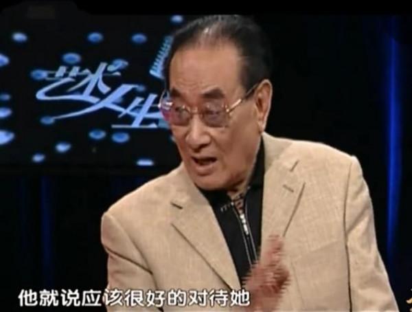 著名演員龐學勤：一代人的男神，一句承諾，照顧精神病妻子一生