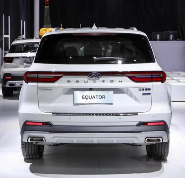 20萬的中大型SUV,有7座,合資車也玩價效比了,福特領裕怎麼樣? 20萬的中大型SUV,有7座,合資車也玩價效比了,福特領裕怎麼樣?