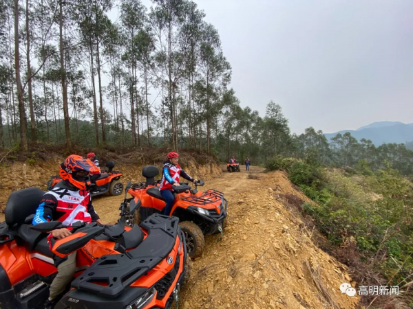 翻山越嶺，山間漂移&hellip;來高明這條村，體驗山地越野速度與激情