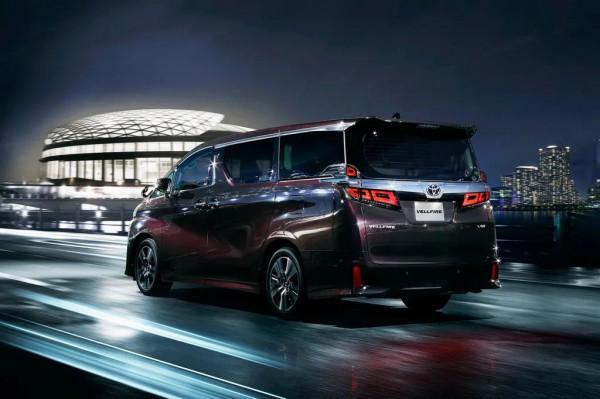 做小弟的覺悟，其輝豐田威爾法模型測評