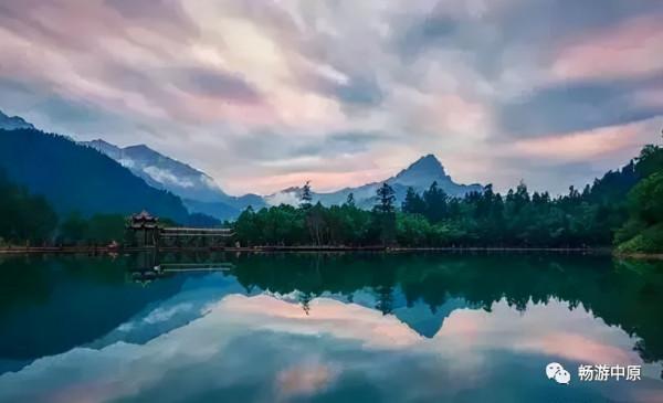 待到疫情過後春暖花開時，我們一起走進甘肅的九寨溝，邂逅美好