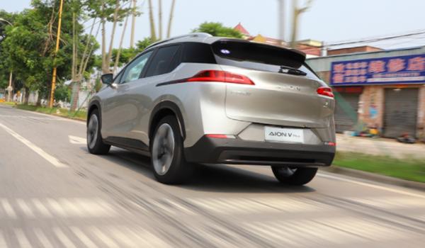 試駕AION V Plus:顏值智慧雙重進化,不止“小改款”那麼簡單 試駕AION V Plus:顏值智慧雙重進化,不止“小改款”那麼簡單