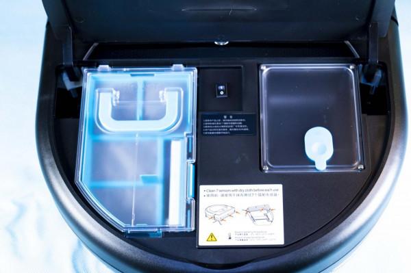 兩塊拖布，擦地更乾淨，體驗玻妞雷姬掃地機