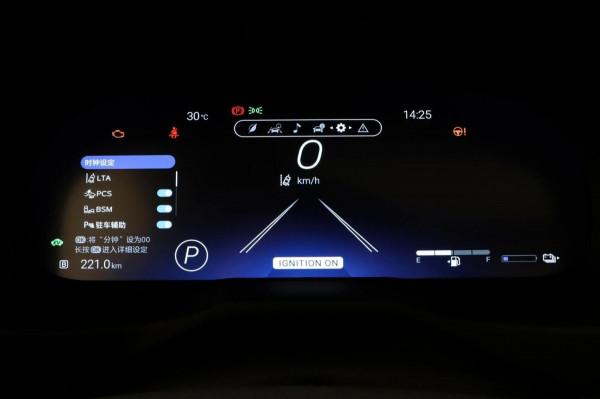 豐田拿出“硬菜”，破百5.92秒，油耗5.2L，帶你看威蘭達高效能版