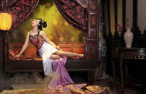 清朝12帝突然駕崩皇帝不少，為何只有雍正有著被刺殺無頭的傳言？