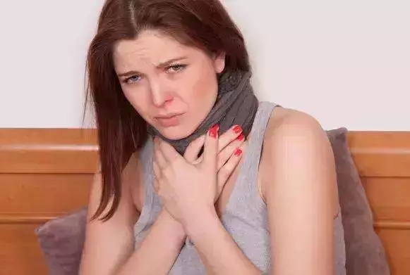 火在肝裡，失眠；火在胃裡，口臭；火在肺裡，咳嗽；火在心裡，口舌生瘡……