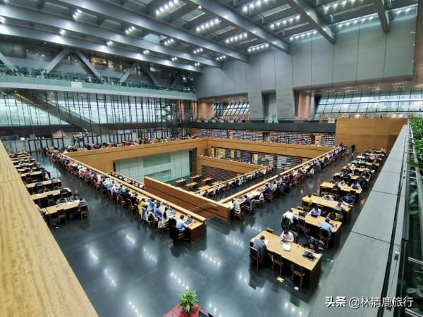 中國這座圖書館被評為亞洲最大，場面恢宏壯觀，看書都成了享受