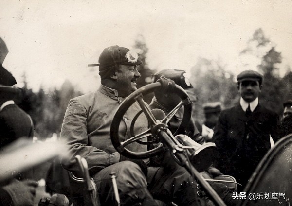 焰火般壯麗恢弘的藍旗亞賽車歷史，燦爛又讓人惋惜