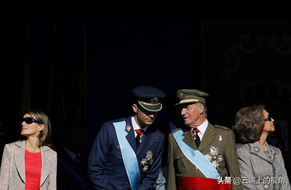 沒有他在的日子她會更快樂，這就是索菲亞王后學會放下之後的生活