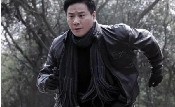 “擎蒼”連奕名：為娶楊若兮，拋棄陳佳研，前妻火了，他卻涼了