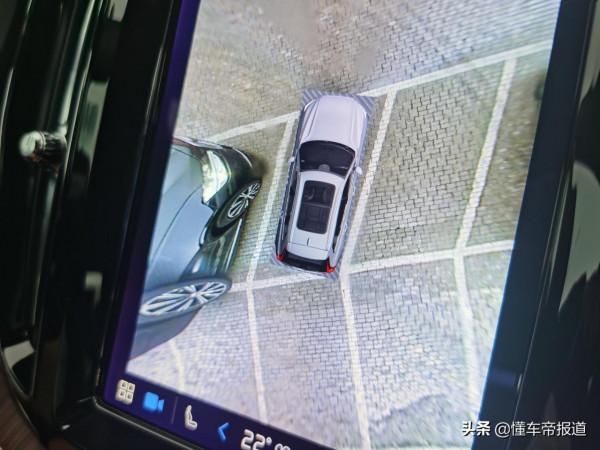 新車|能加電能喝油,行駛質感大躍進!試駕沃爾沃XC60 RECHARGE 新車|能加電能喝油,行駛質感大躍進!試駕沃爾沃XC60 RECHARGE