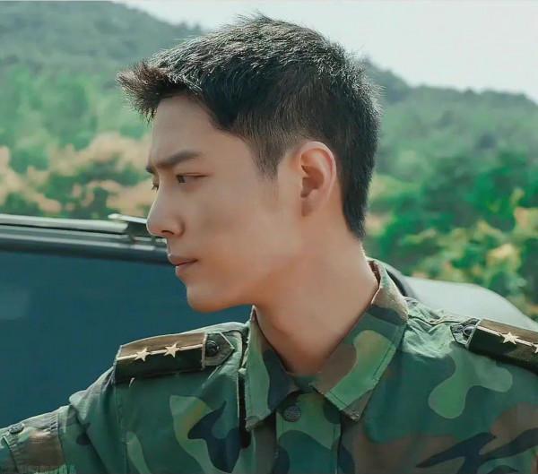 王牌部隊顧一野迷彩服造型 王牌部隊顧一野迷彩服造型