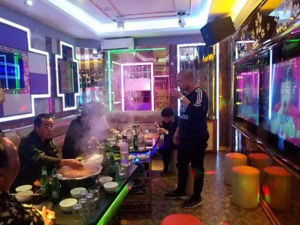 7年倒閉6萬家,曾經的年輕人聚會聖地,為什麼如今無人問津了? 7年倒閉6萬家,曾經的年輕人聚會聖地,為什麼如今無人問津了?