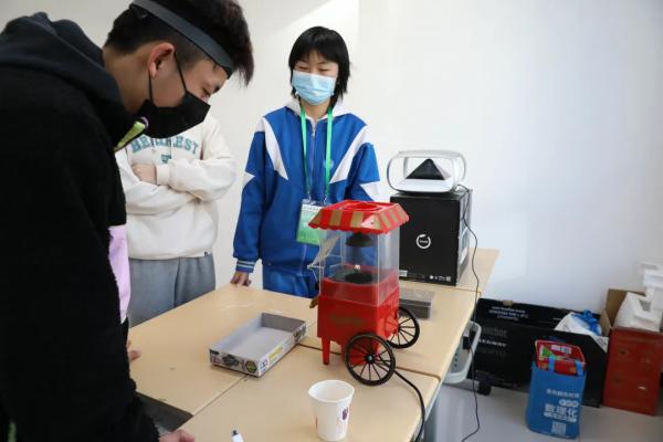 玉淵潭中學七屆科技文化嘉年華成功舉辦