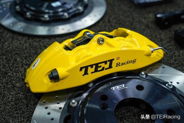 TEI Racing本田十代雅閣改裝P40NS四活塞卡鉗前輪剎車套裝後加大碟 TEI Racing本田十代雅閣改裝P40NS四活塞卡鉗前輪剎車套裝後加大碟