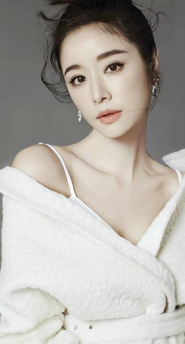 30張林心如的照片，展現了不同風格的東方女性之美