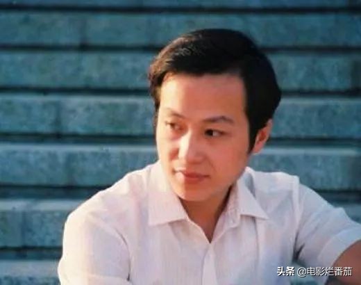 這些年離世的央視主播，兩名出意外，5位患癌逝世，最年輕僅33歲